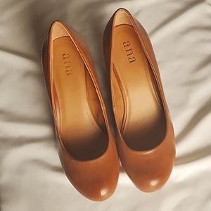 a.n.a Womens Ana Kenny Wedge Heel Tan Shoes